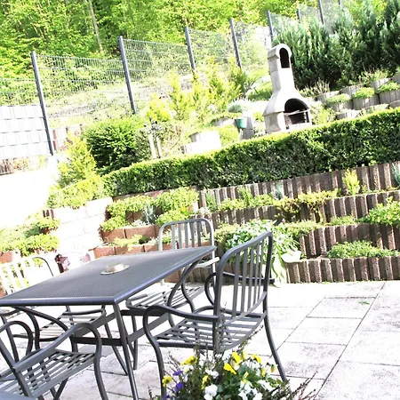 Traubeneiche * Remagen